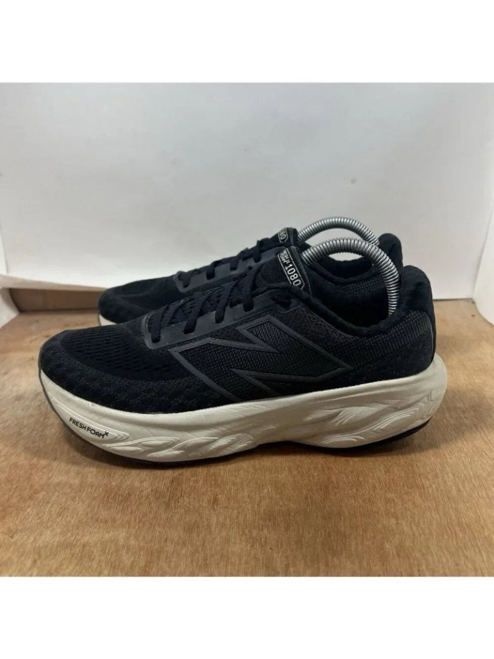New Balance Fresh Foam x 1080v14 Womens Size 9 Black Running Shoes Sneakers